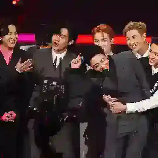 𝐁𝐀𝐍𝐆𝐓𝐀𝐍 𝐇𝐎𝐔𝐒𝐄