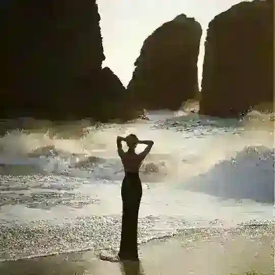 𝐂 𝐚 𝐥 𝐦 𝐧 𝐞 𝐬 𝐬