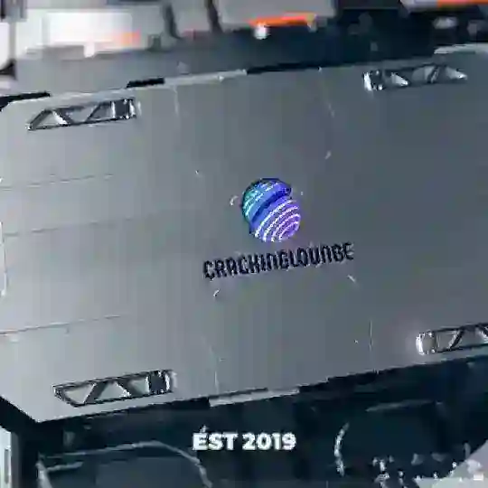 Cracking Lounge
