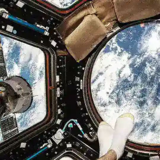 Популярная космонавтика