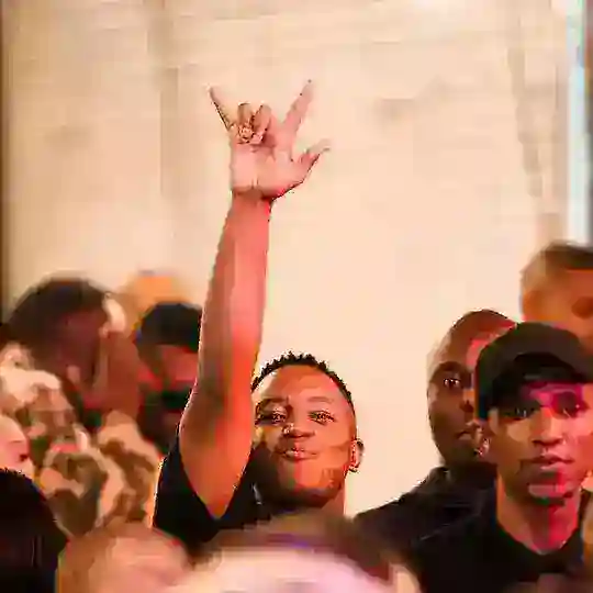 KitengeLa Trends🫧🍻🔥